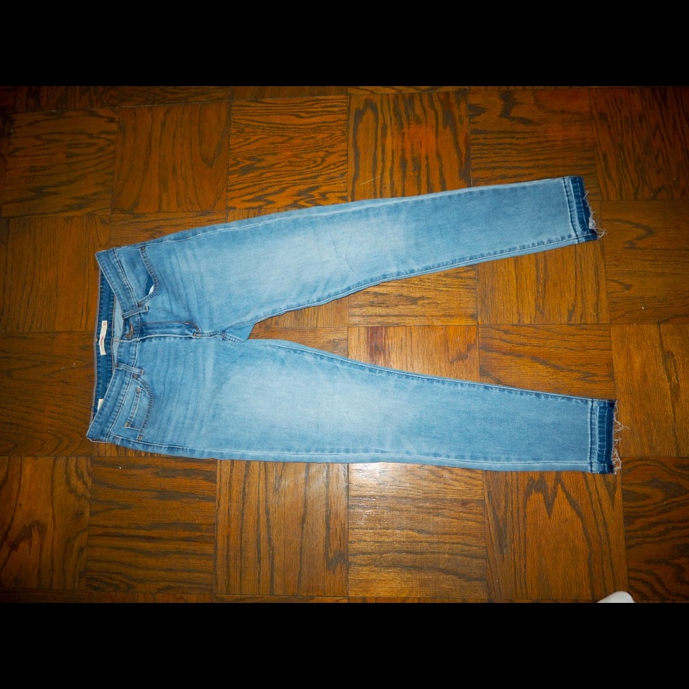 Levi’s 711 Skinny Light Wash Jeans
